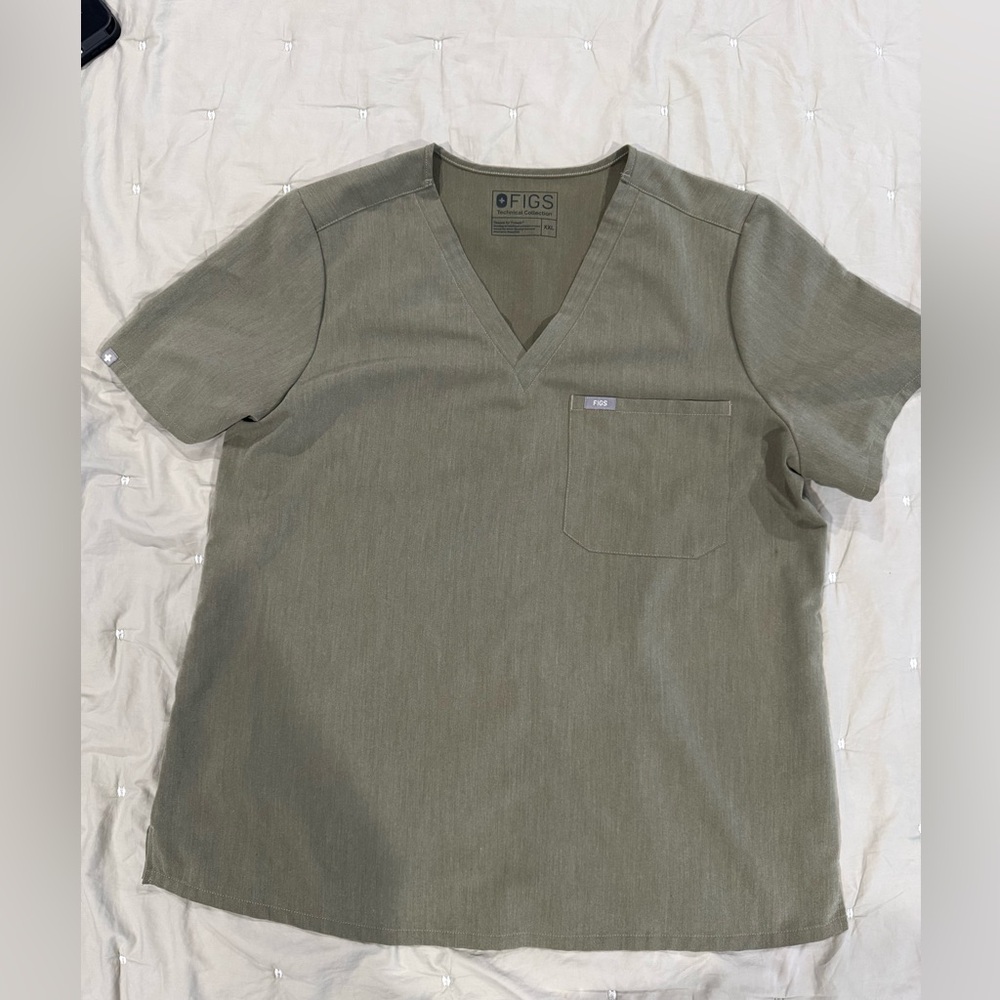 Figs Women’s Casma Scrub Top Moss XXL